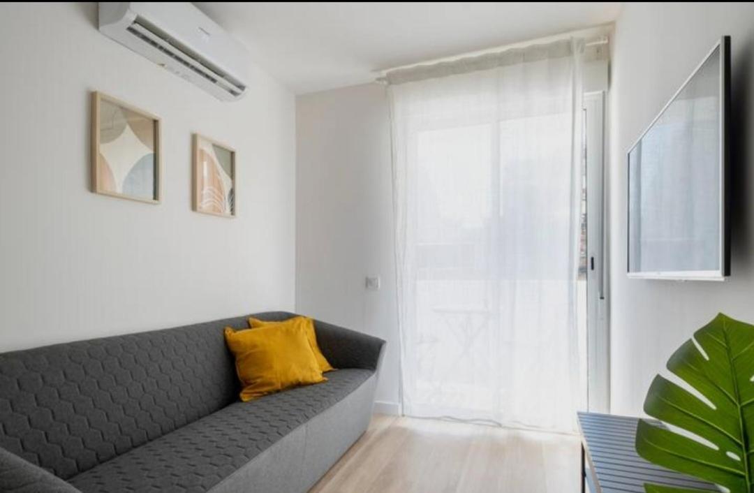 Apartment Close To The Beach Sant Adrià de Besòs Eksteriør billede
